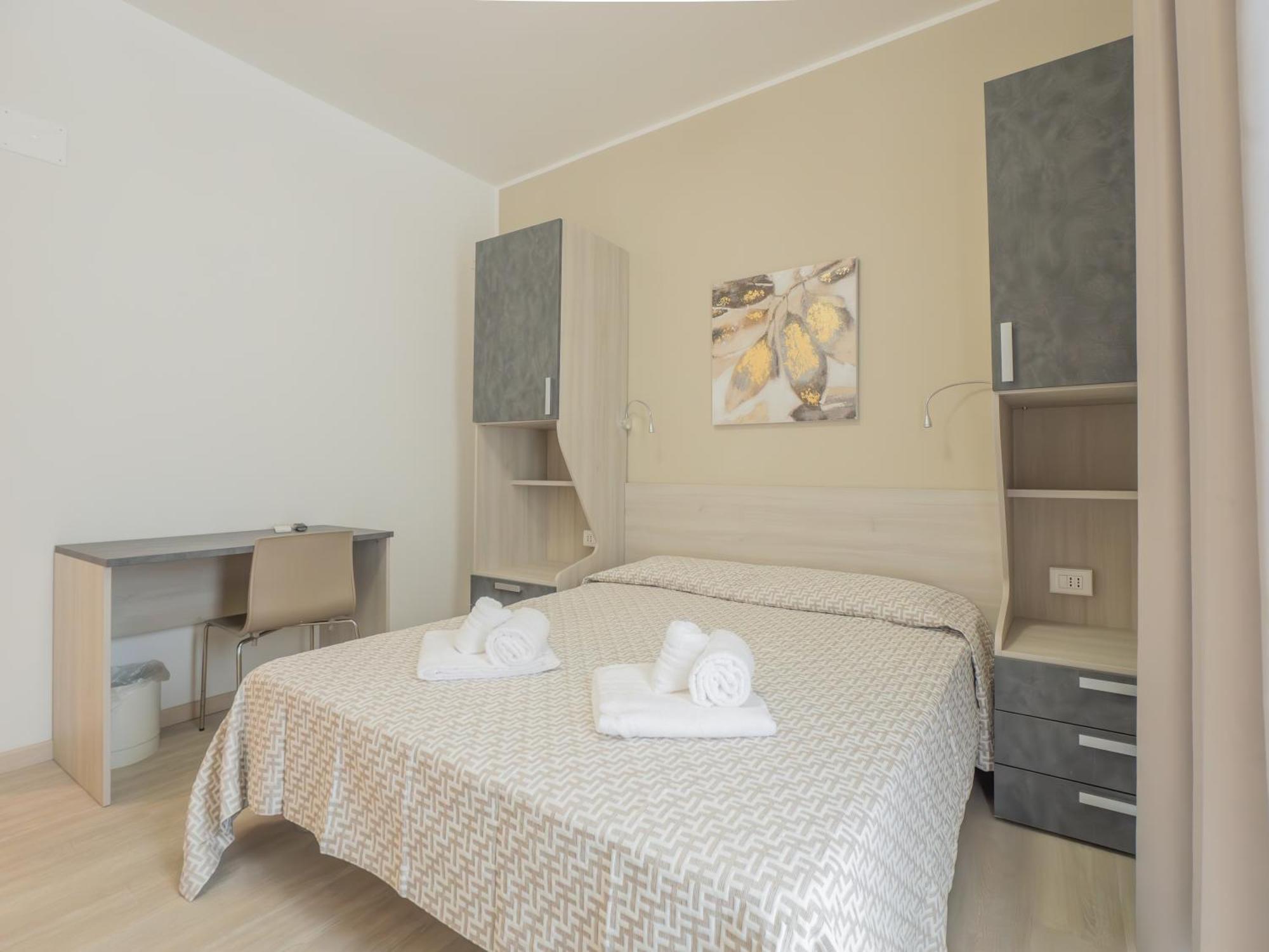 Hotel La Bussola Finale Ligure Exterior photo